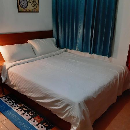 Ferienwohnung Gratitude Tainan Exterior foto