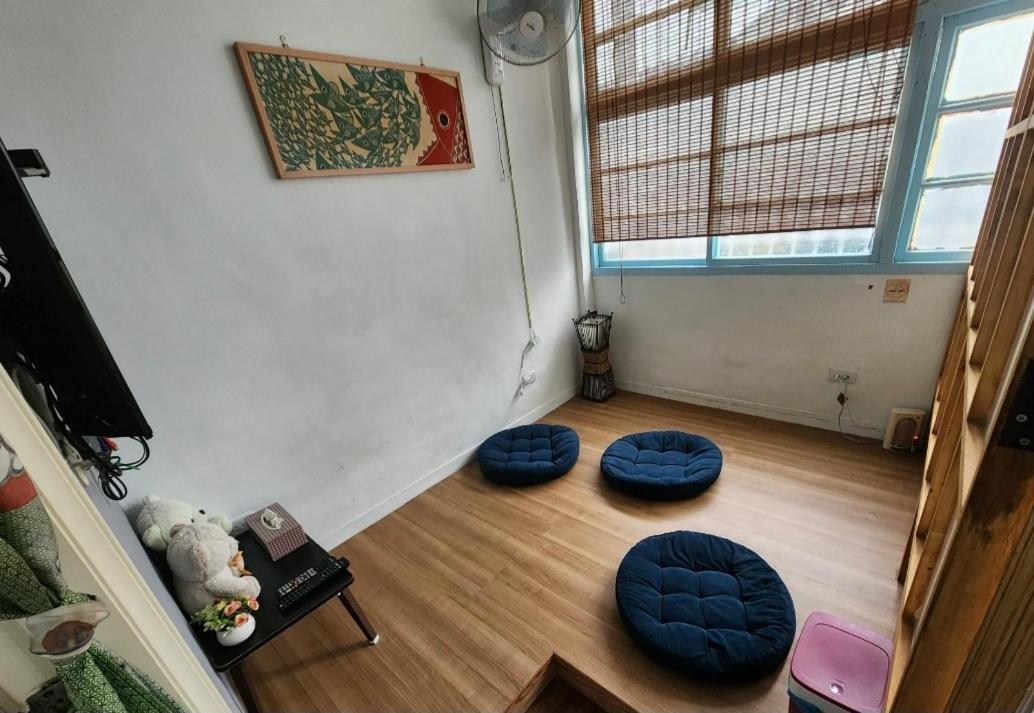 Ferienwohnung Gratitude Tainan Zimmer foto