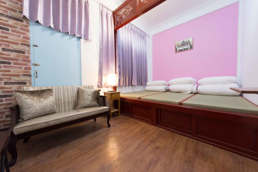 Ferienwohnung Gratitude Tainan Exterior foto